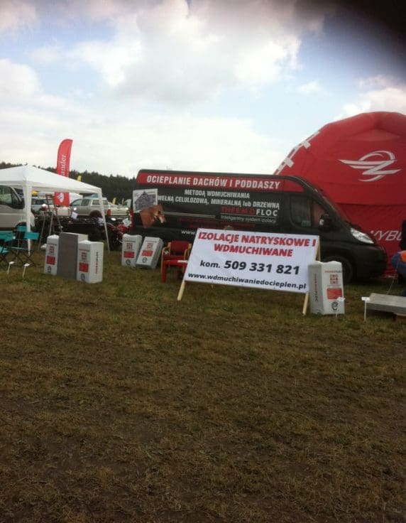 Wdmuchiwanie docieplen i izolacji termicznych FHU EKo Term Ocieplenie domu, dachów i poddaszy