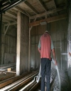 ocieplenie celuloza starej kamienicy na ulicy Gdańskiej w Bydgoszczy ocieplenie celuloza starej kamienicy na ulicy Gdańskiej w Bydgoszczy