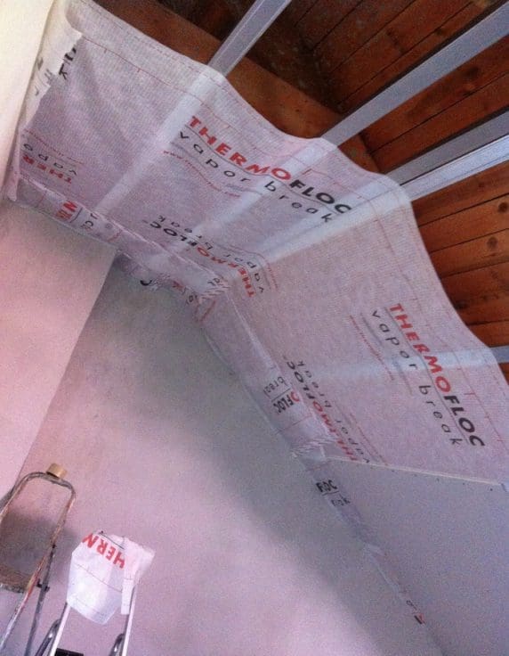 Zabudowa i paroizolacja przed wdmuchaniem celulozy