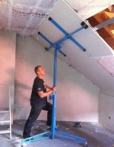 Przygotowanie zabudowy i paroizolacji przed wdmuchiwaniem wełny mineralnej i celulozy Przygotowanie zabudowy i paroizolacji przed wdmuchiwaniem wełny mineralnej i celulozy