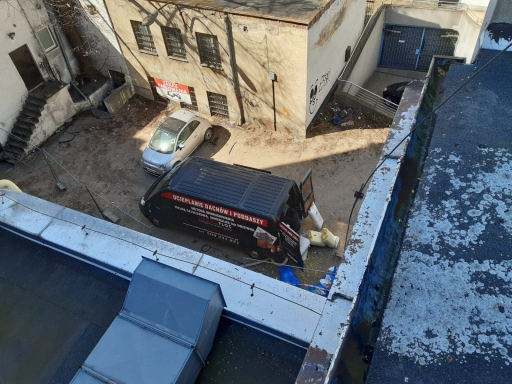 Wykonanie ocieplenia stropodachu szkoły muzycznej w Gdańsku FHU Eko Term