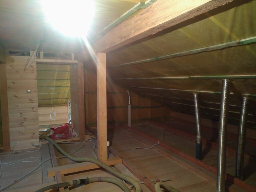 Wdmuchiwanie celulozy ocieplenie dachu poddasza Skrzatusz Zachodnio Pomorskie FHU Eko Term izolacja 4