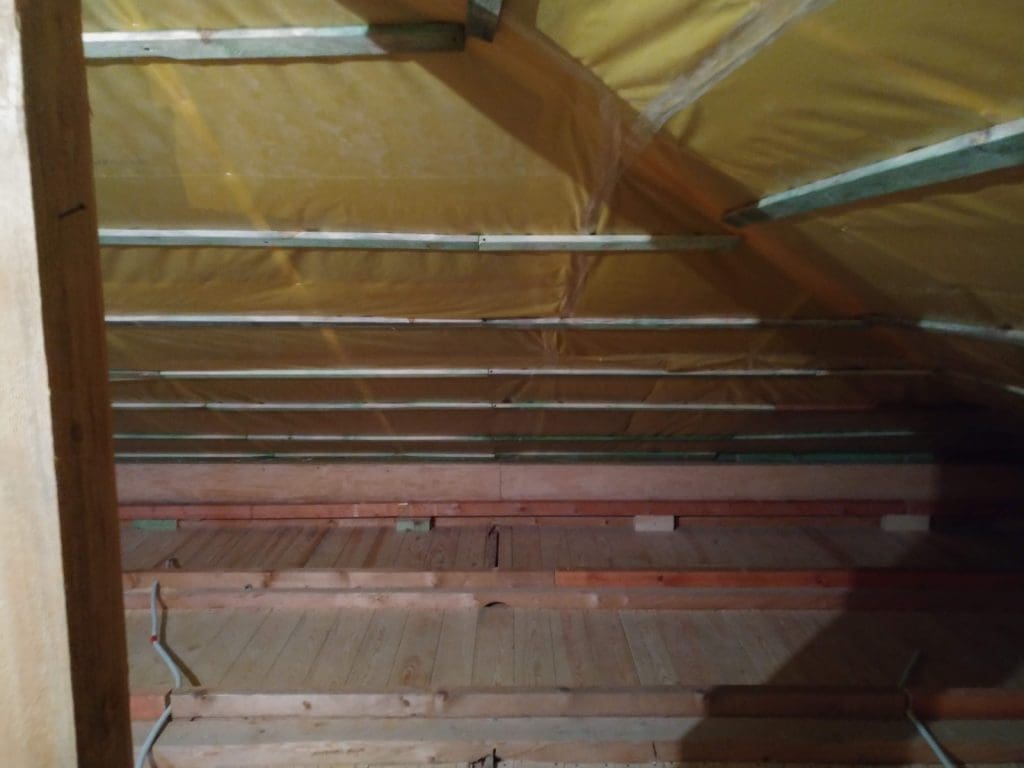 Wdmuchiwanie celulozy ocieplenie dachu poddasza Skrzatusz Zachodnio Pomorskie FHU Eko Term izolacja 2