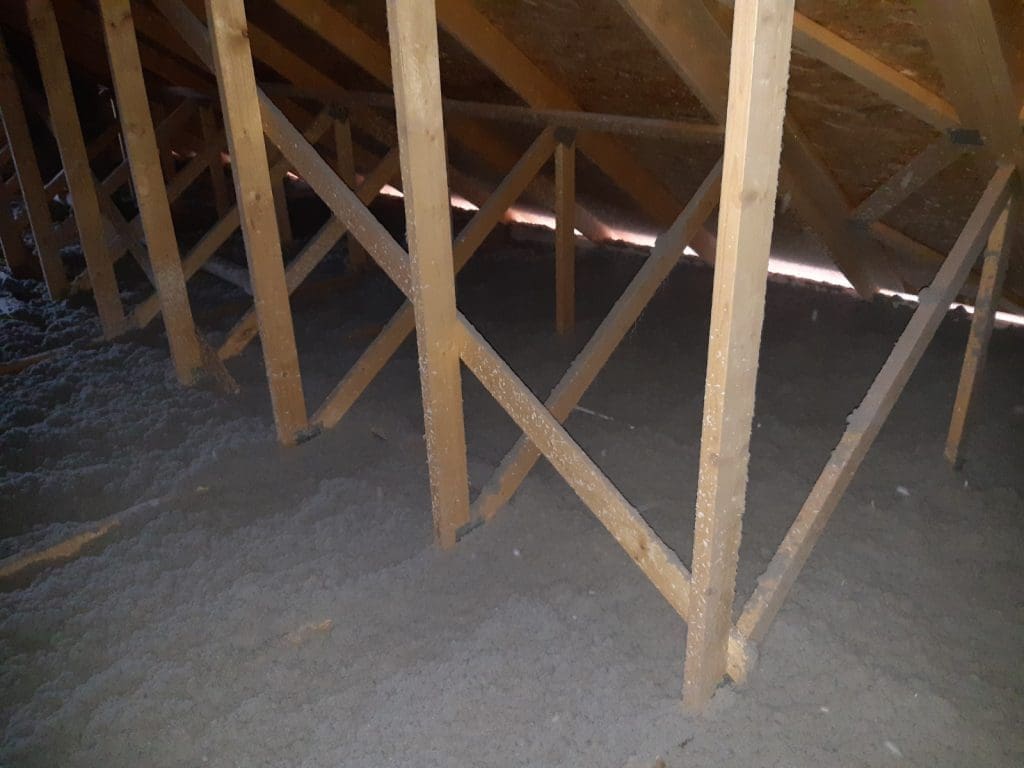 celuloza do ocieplenia domku jednorodzinnego luźny zasyp EKo Therm Daniel Borowiec Unisław (6)