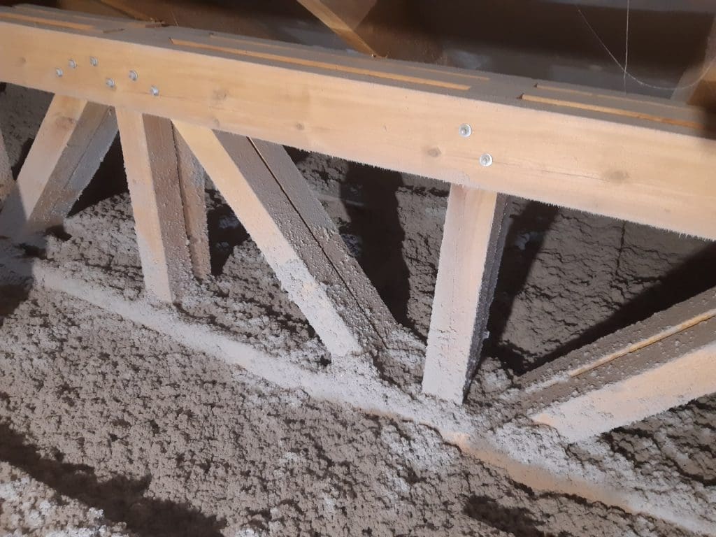 wdmuchiwanie celulozy i ocieplenie dachu poddasza Bydgoszcz Łochowo FHU Eko Term 3