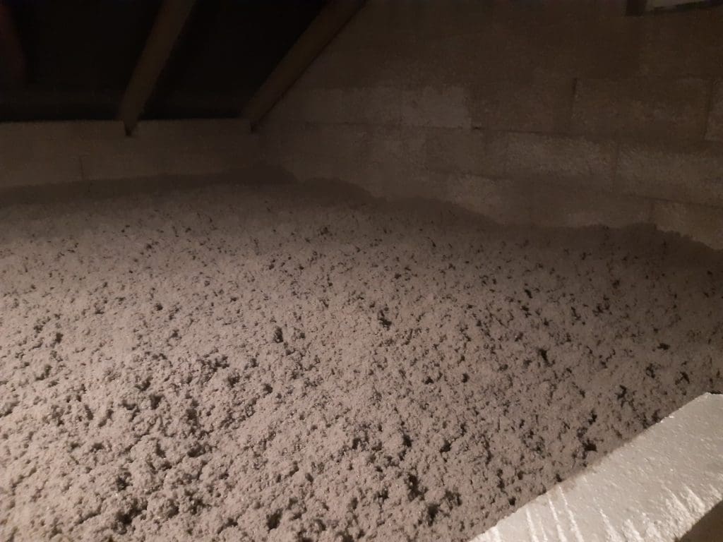 Ocieplenie domu jednorodzinnego poddasza dachu Wołuszewo koło Ciechocinka FHU Eko Term 9