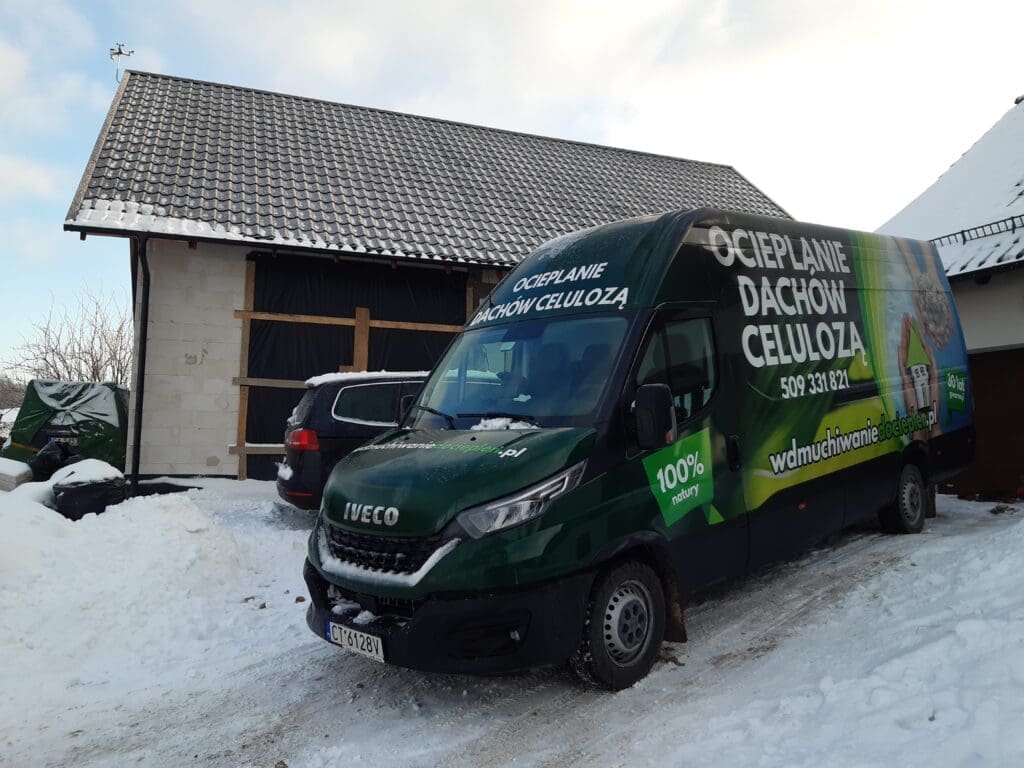 Wdmuchiwanie izolacji termicznej i celulozy Golub Dobrzyń 7