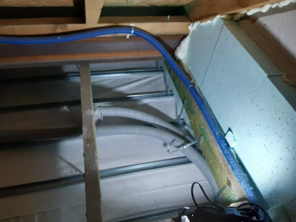 Gdynia ocieplenie celuloza Thermofloc dachu