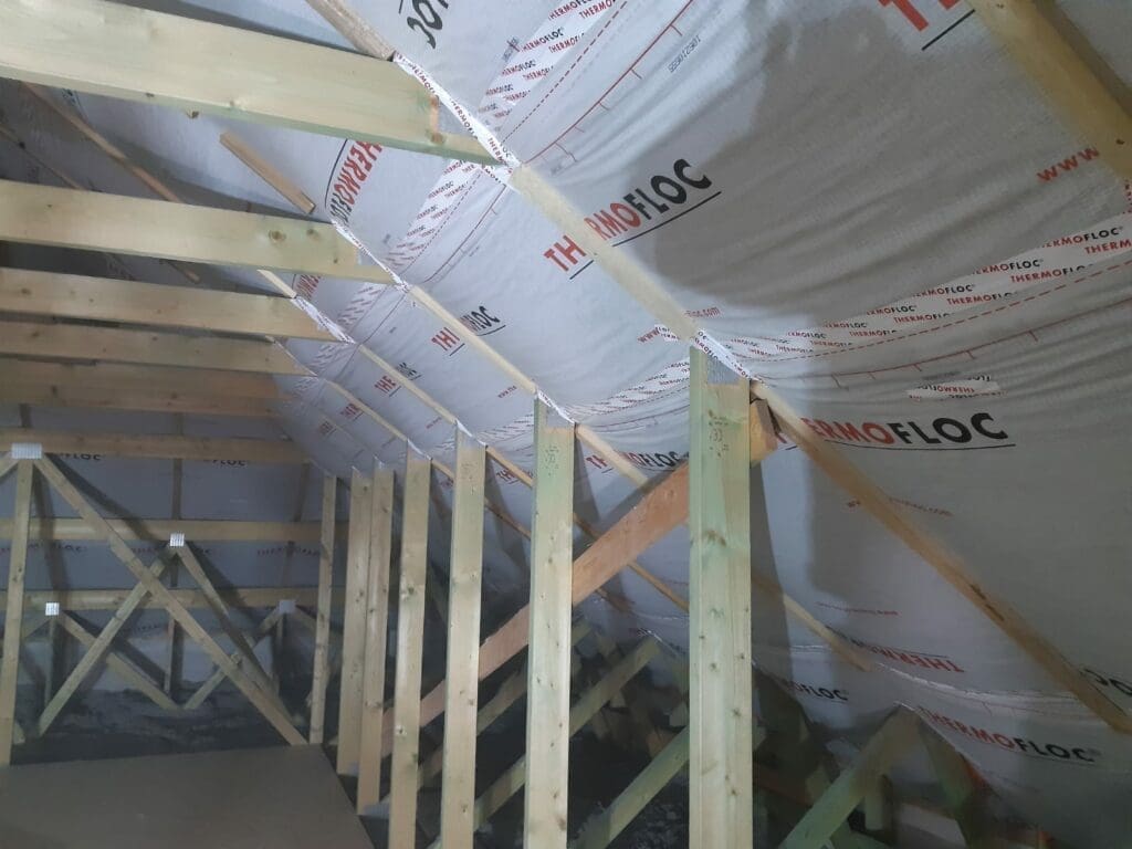 docieplenie dachu thermofloc kałdus 2021