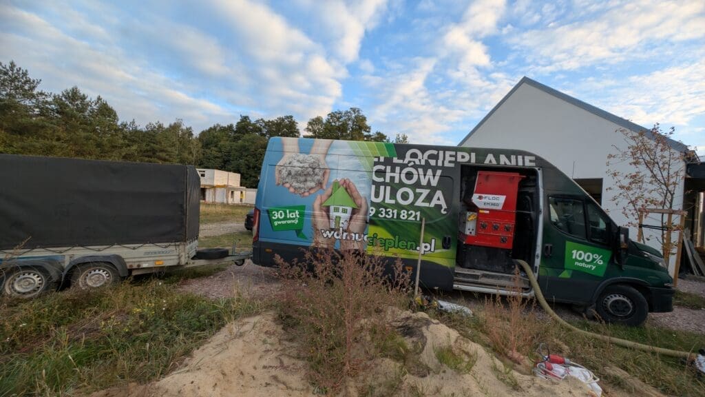 Ocieplenie dachu celulozą województwo Małopolskie