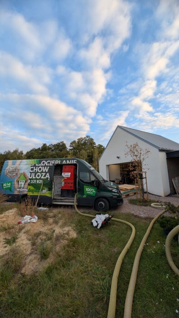 Wdmuchiwanie celulozy województwo Małopolskie Warszawa