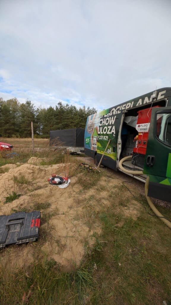 Wdmuchiwanie celulozy na ocieplenie dachu województwo Małopolskie Warszawa